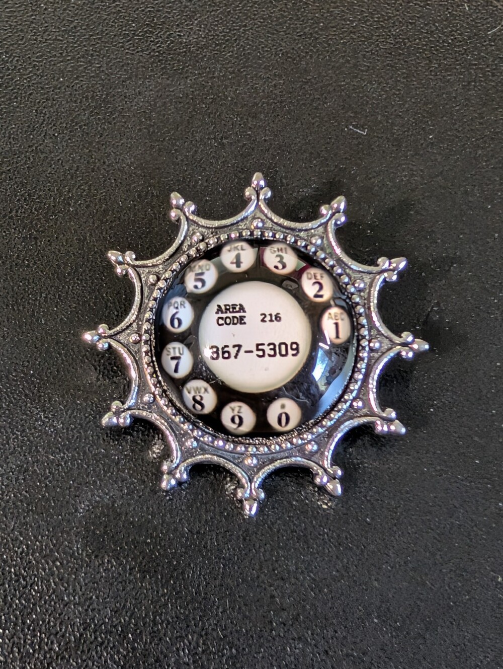 Silver Vintage-Style Decorative Pin Brooch with Rotary Dial Design